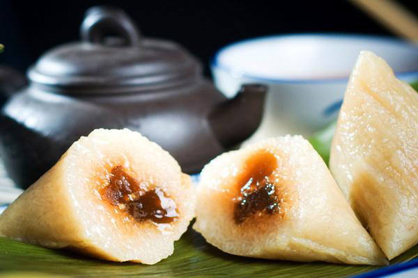 與“粽”不同，勁華機(jī)械帶您了解粽子包餡機(jī)械化制作流程